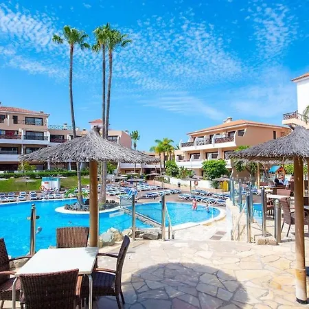 Apartment Azzurro Vibe With Ocean Sight In Heated Pool Complex - Tropical Dream *